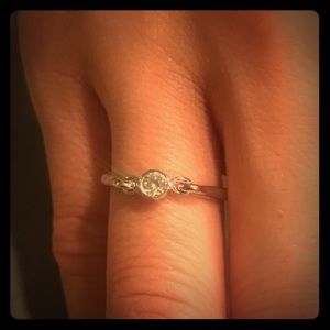 Tiffany & Co. Elsa Peretti Diamond Swan Ring